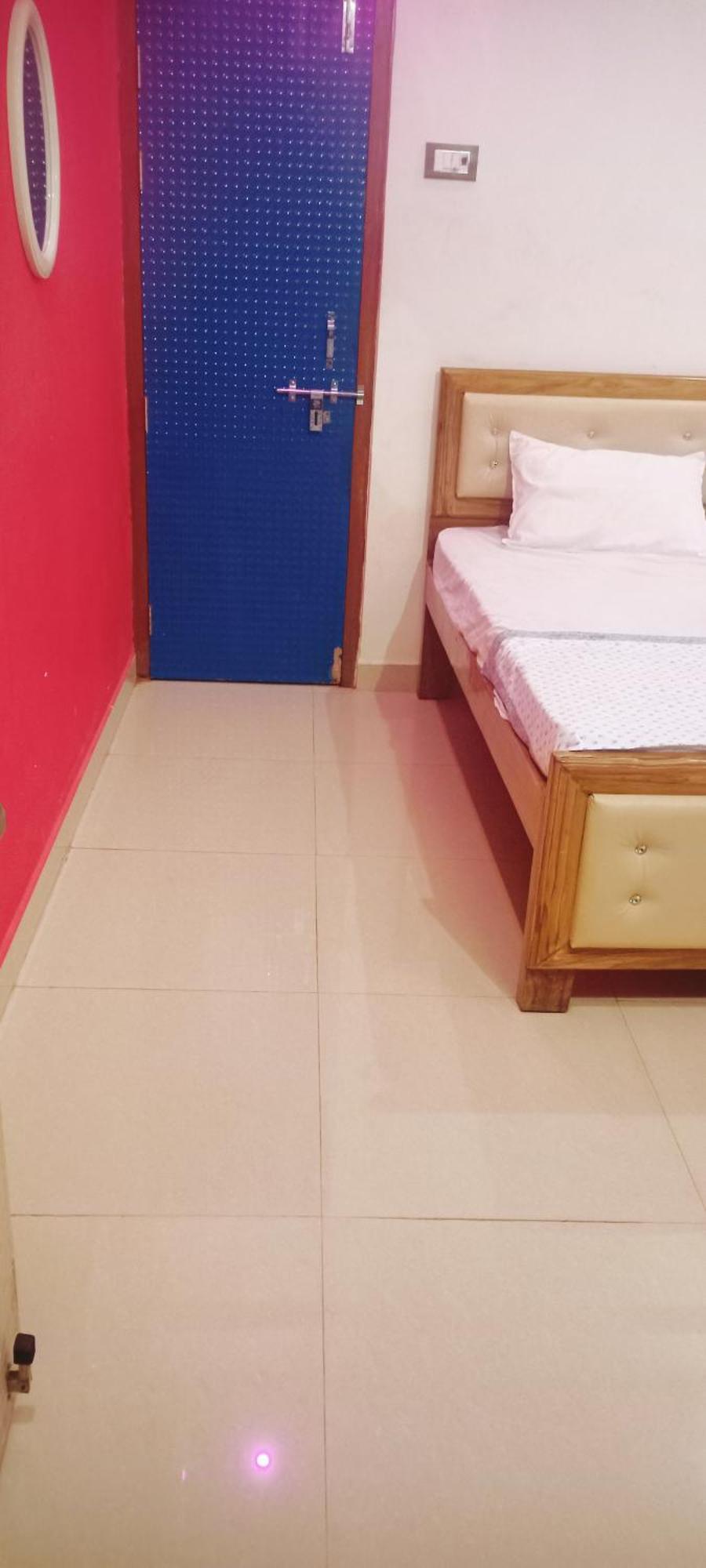 Hotel Maa Savitri Gest House Ayodhya Exteriér fotografie