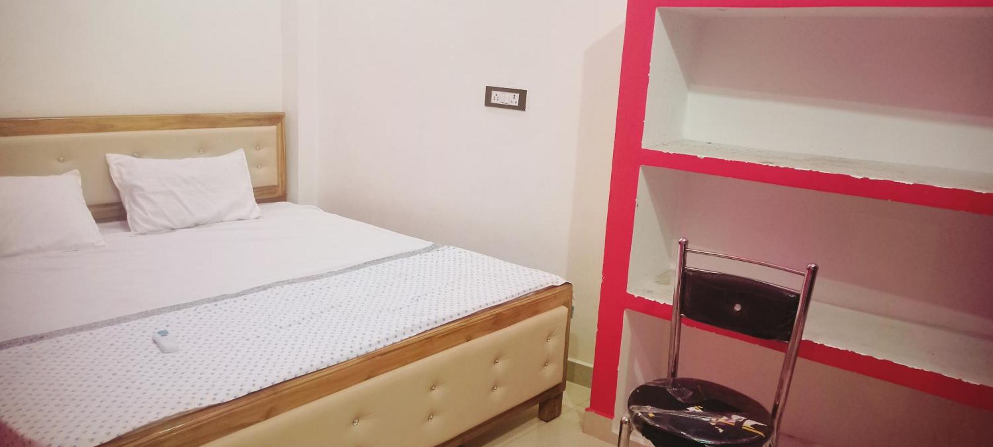 Hotel Maa Savitri Gest House Ayodhya Exteriér fotografie